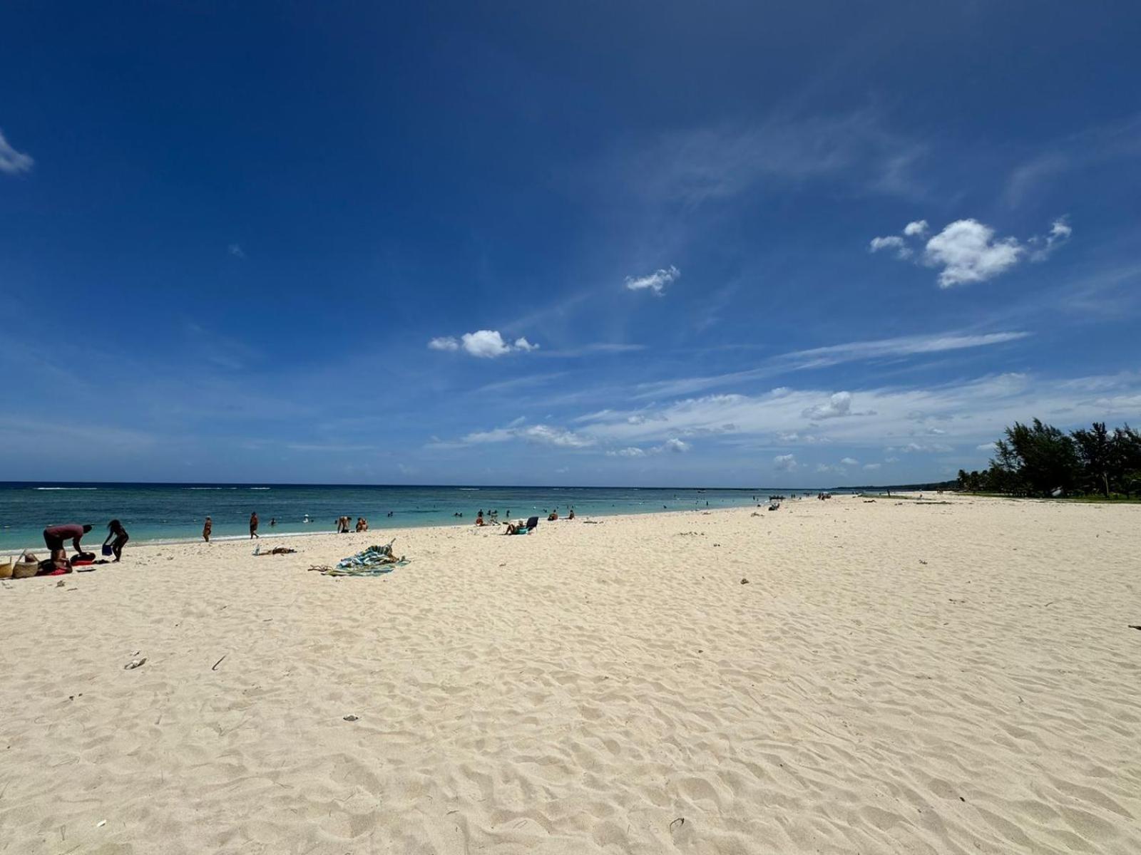 Coral Paradise Beach Villa E-05 Flic en Flac Bagian luar foto